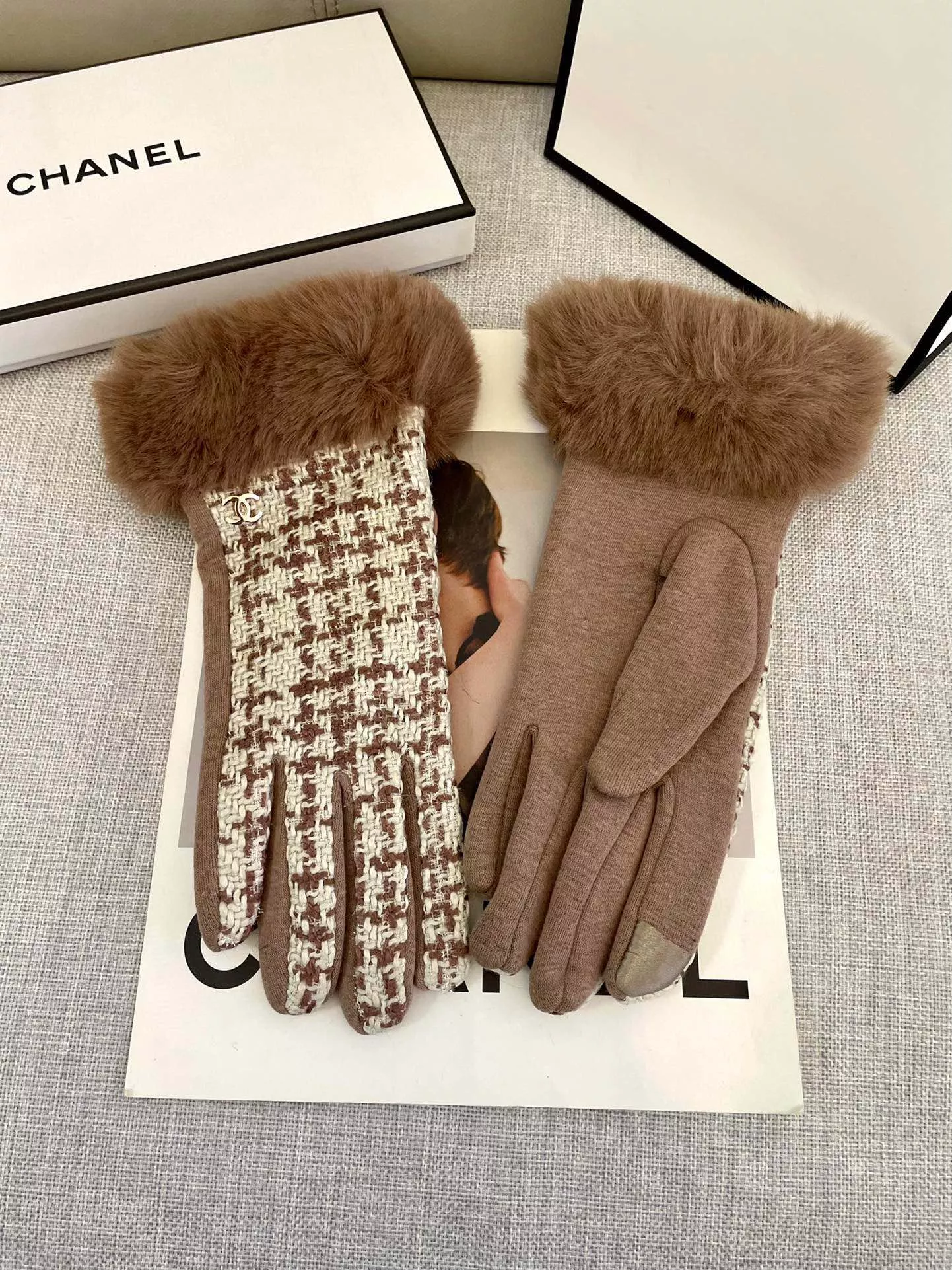 chanel gants pour femme s_127a7501